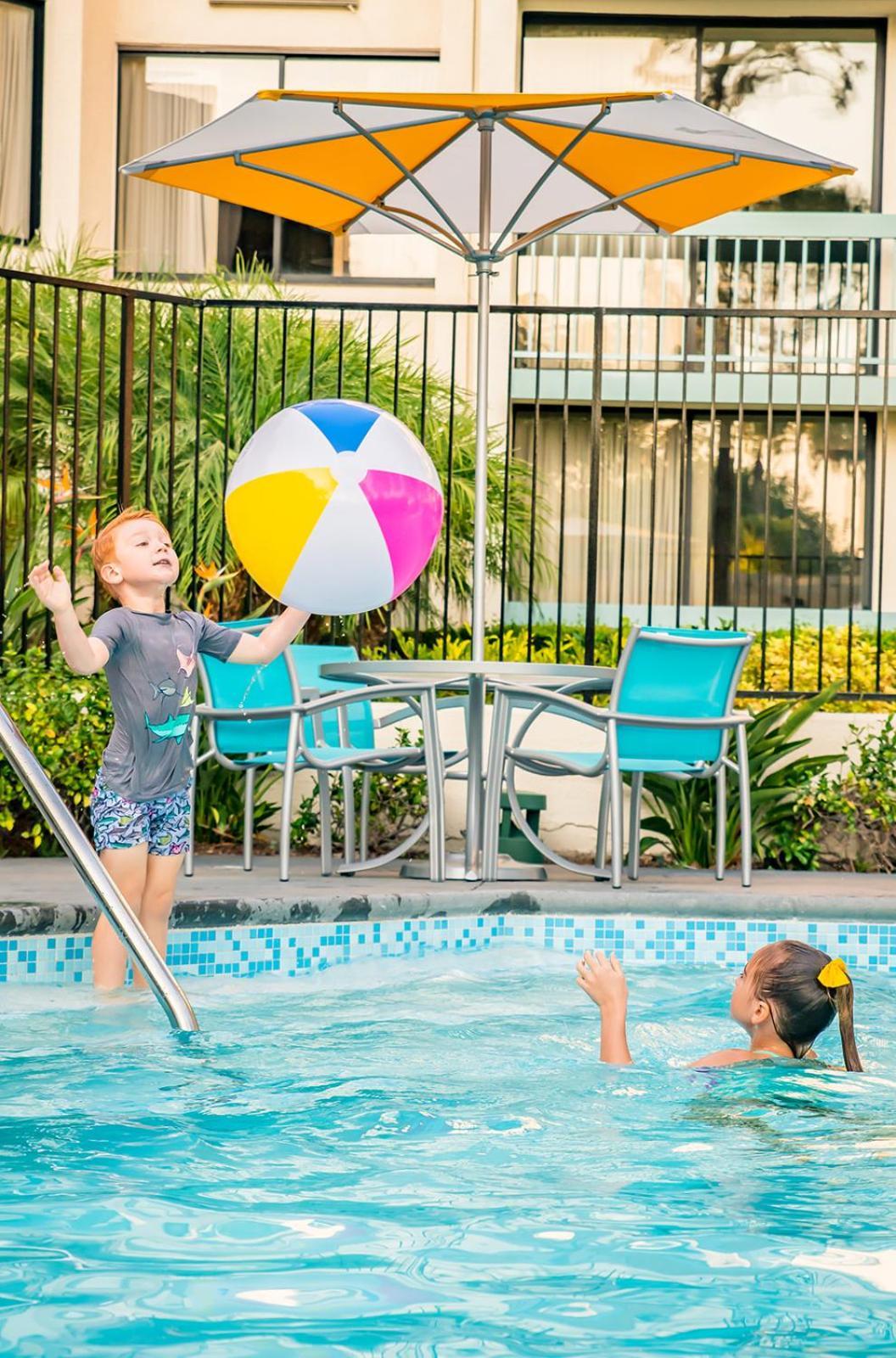Howard Johnson By Wyndham Anaheim Hotel & Water Playground Exteriör bild